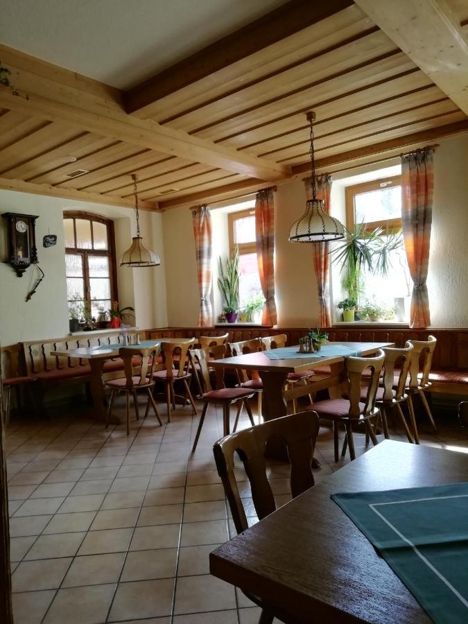 Gasthaus Goldner Loewe Saalburg Dış mekan fotoğraf